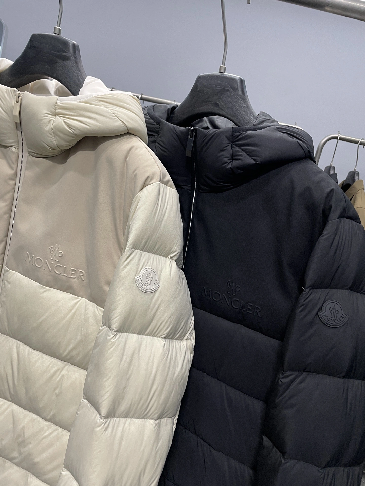 wg.luxury-- 7o9385r Down jacket nylon 2colour item: E-F000J1309-2